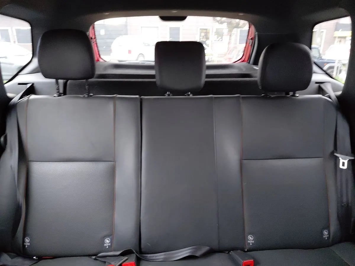 Renault Duster 2.0 Zen 4x2 Tech 6mt 5p año 2019