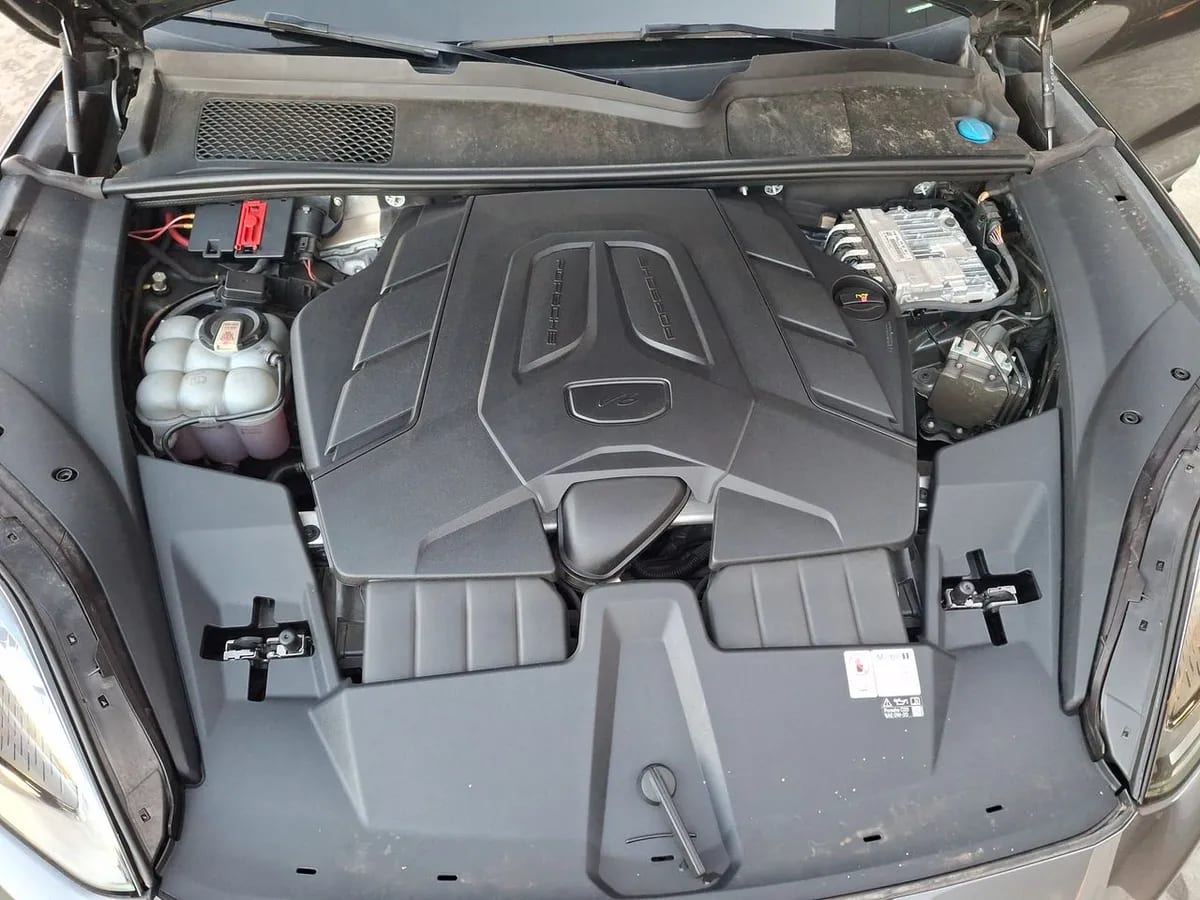 Porsche Cayenne 3.0 Coupe 4x4 At 5p año 2024