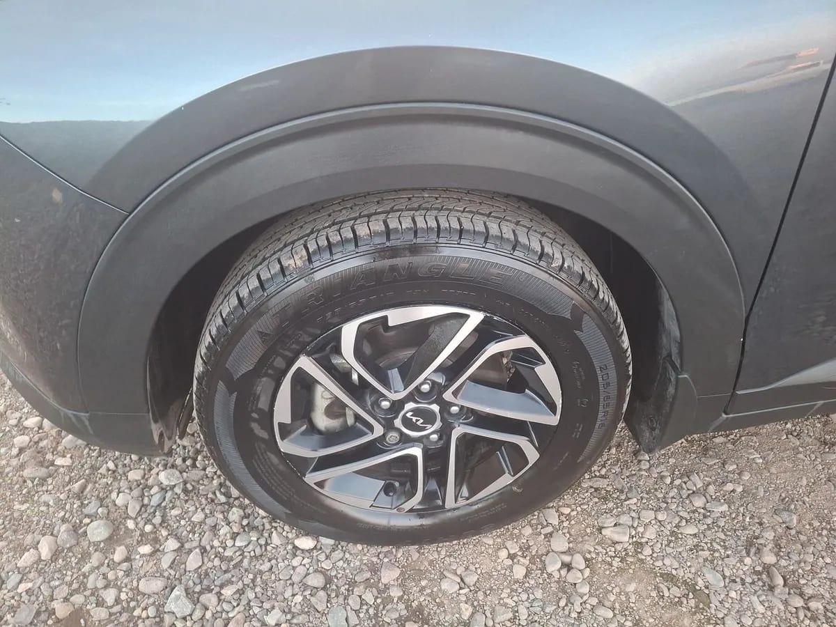 Kia Carens 1.4l Ex Turbo-Gdi Full 4x2 7dct At 5p año 2022