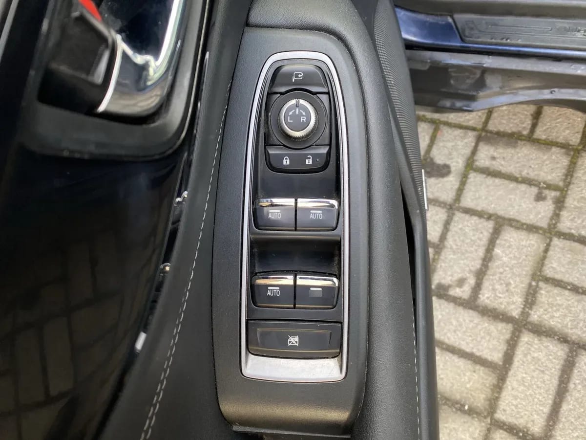 Subaru Outback 2.5i Touring Awd Cvt At 5p año 2022