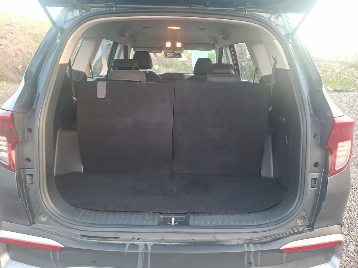 Kia Carens 1.4l Ex Turbo-Gdi Full 4x2 7dct At 5p año 2022
