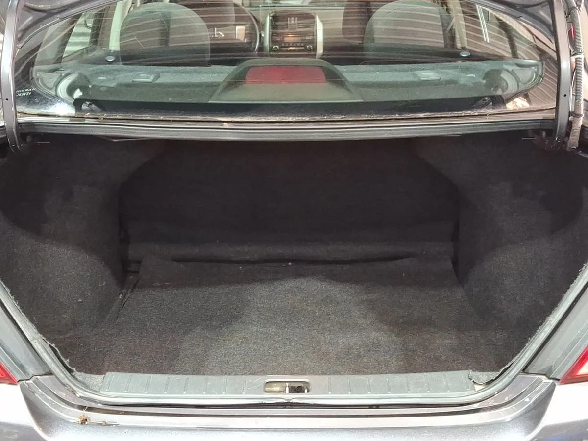 Nissan Versa 1.6 Sense Mt 4p año 2017