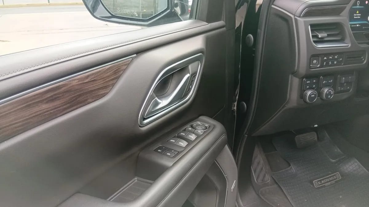 Chevrolet Tahoe 5.3 Z71 4x4 At 5p año 2023
