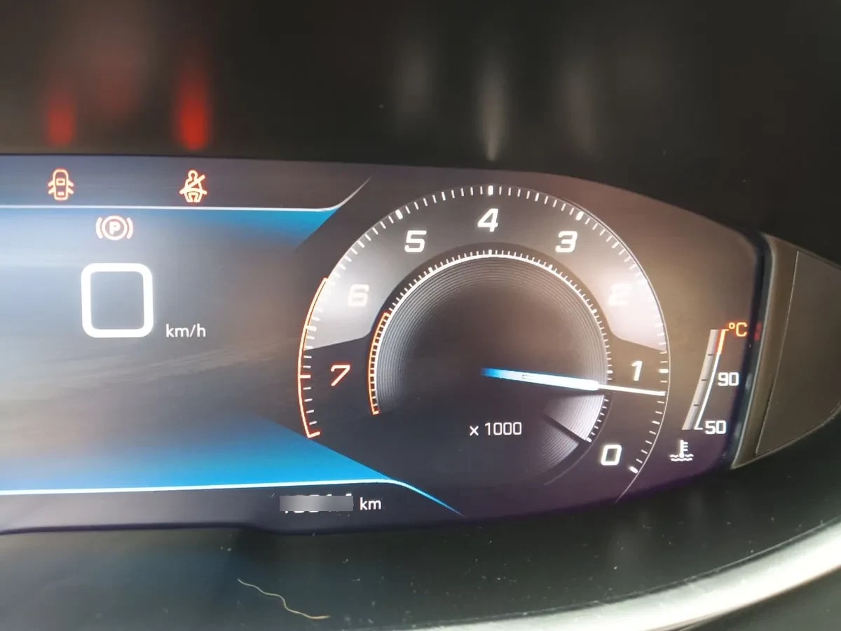 Peugeot 3008 1.2 Active Puretech 4x2 130 Mt6 5p año 2021