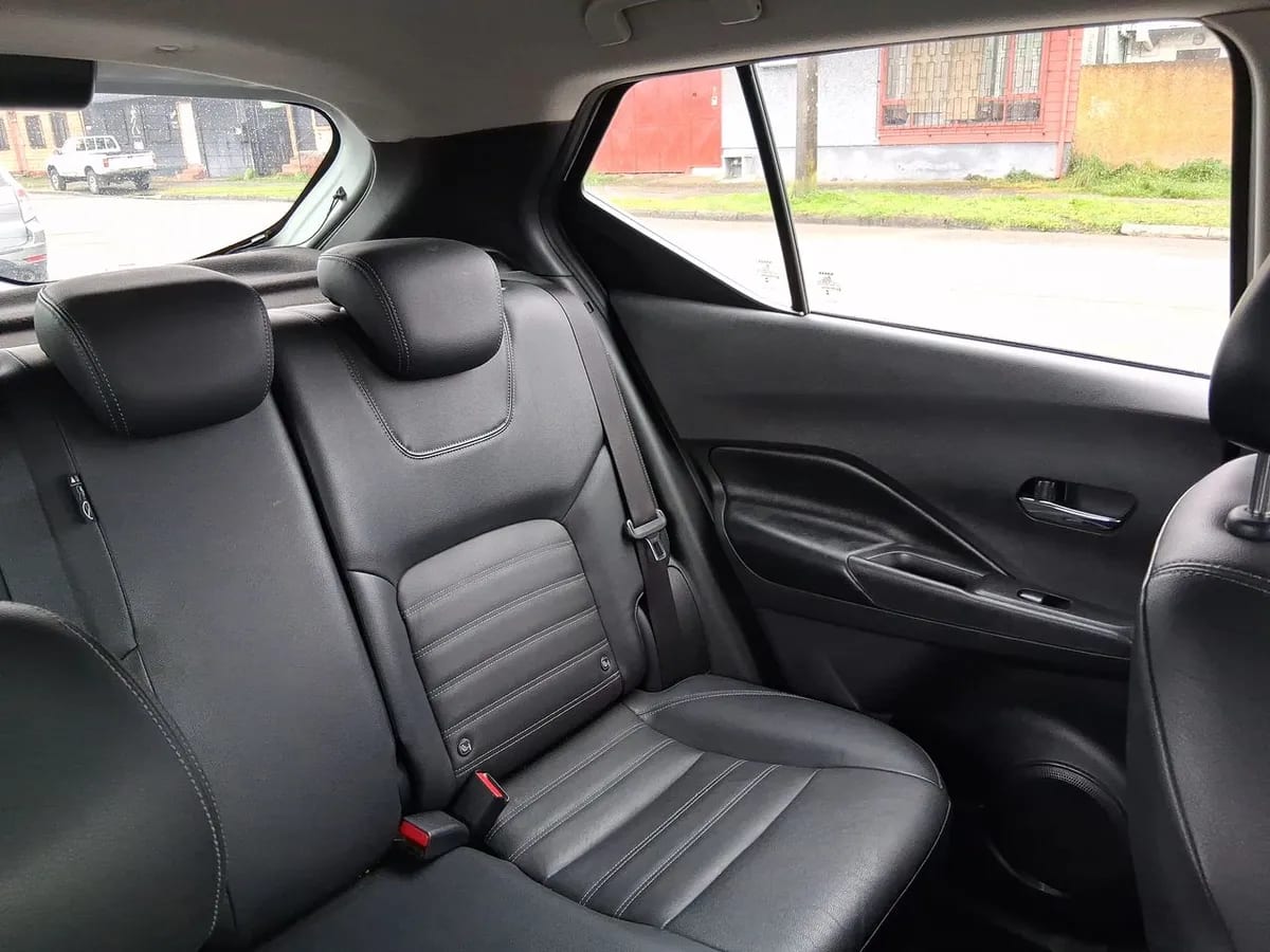 Nissan Kicks 1.6 Exclusive 4x2 Cvt At 5p año 2023