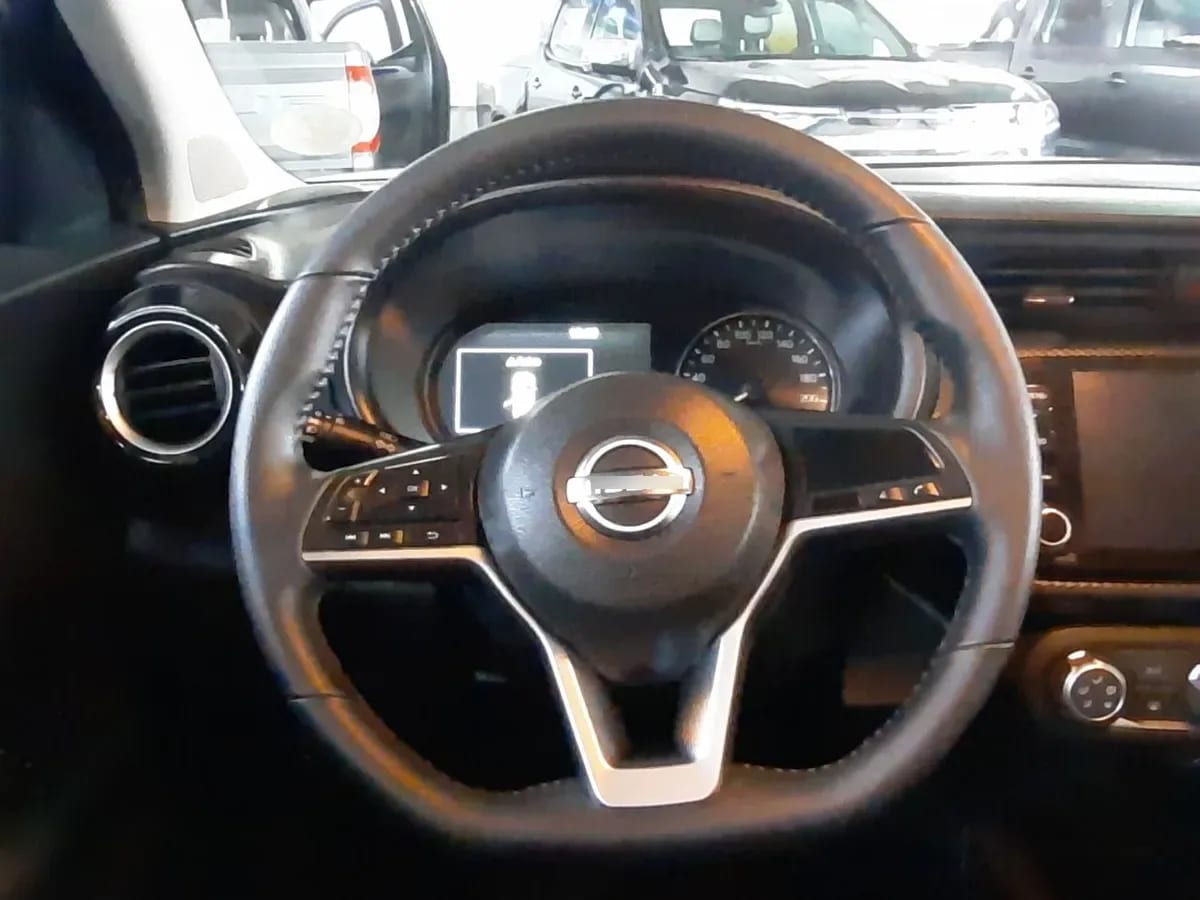 Nissan Kicks 1.6 Advance 4x2 Mt 5p año 2023