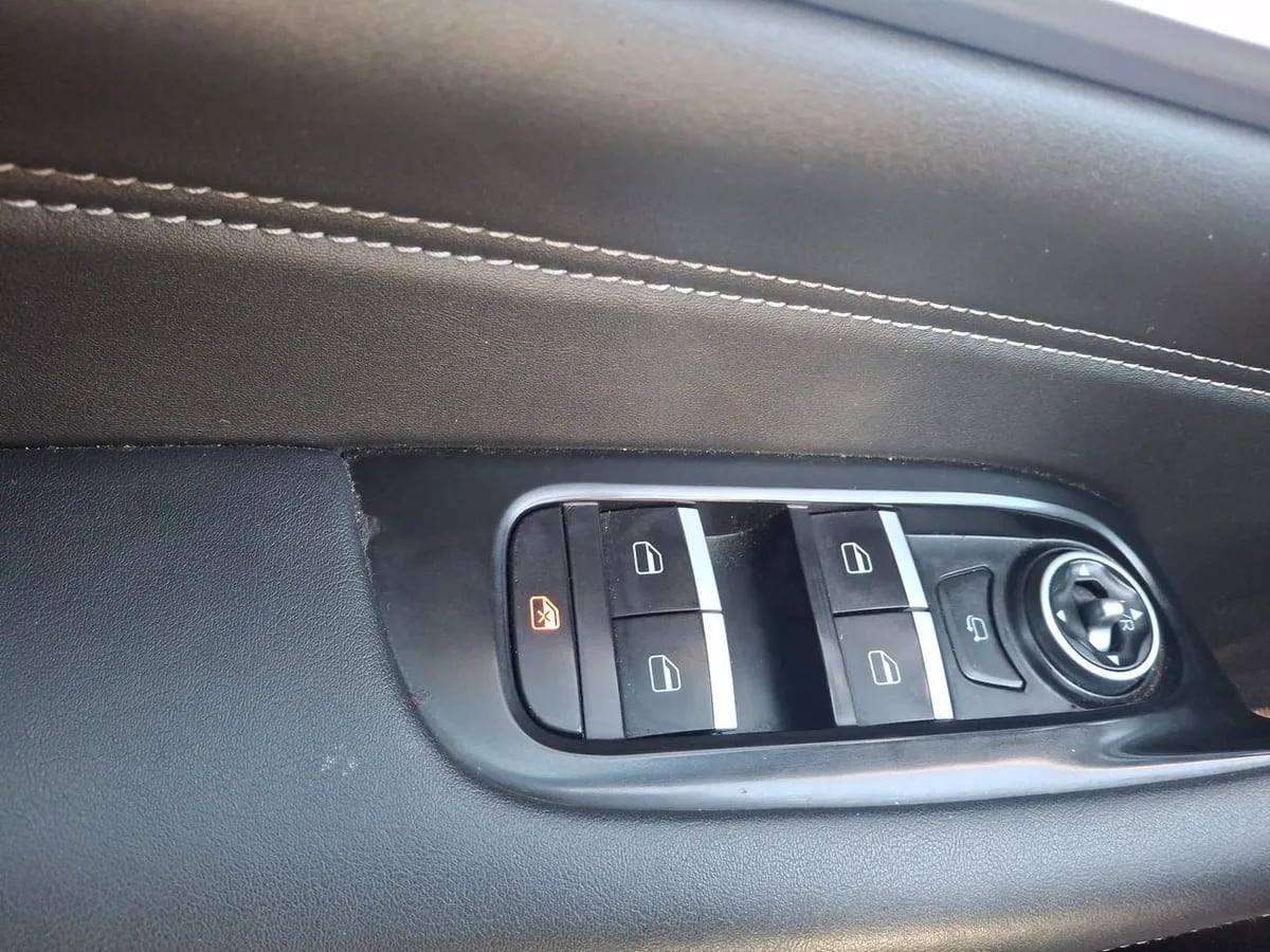 Chery Tiggo 8 Pro 1.6 Tgdi Glx 4x2 Euro6 Dct At 5p año 2023