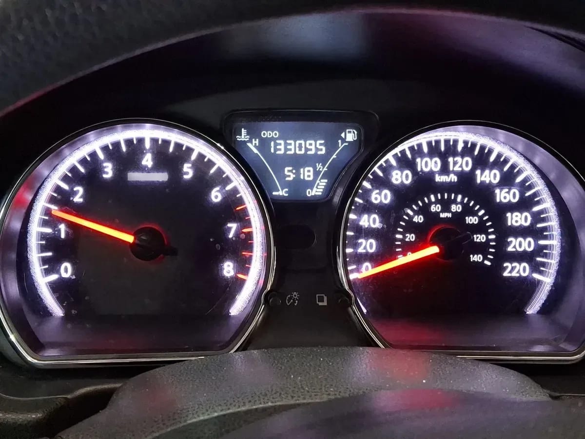 Nissan Versa 1.6 Sense Mt 4p año 2017