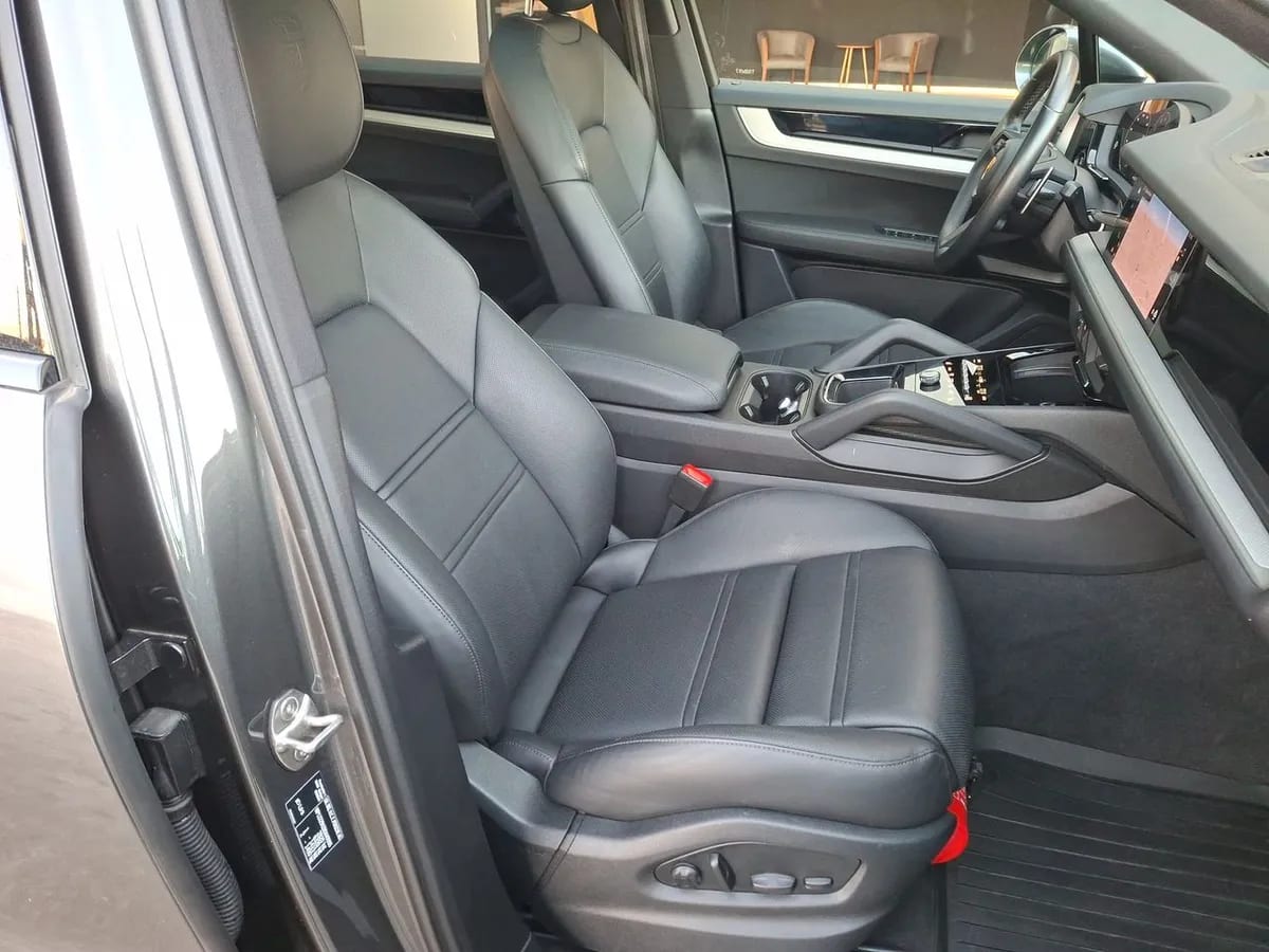 Porsche Cayenne 3.0 Coupe 4x4 At 5p año 2024