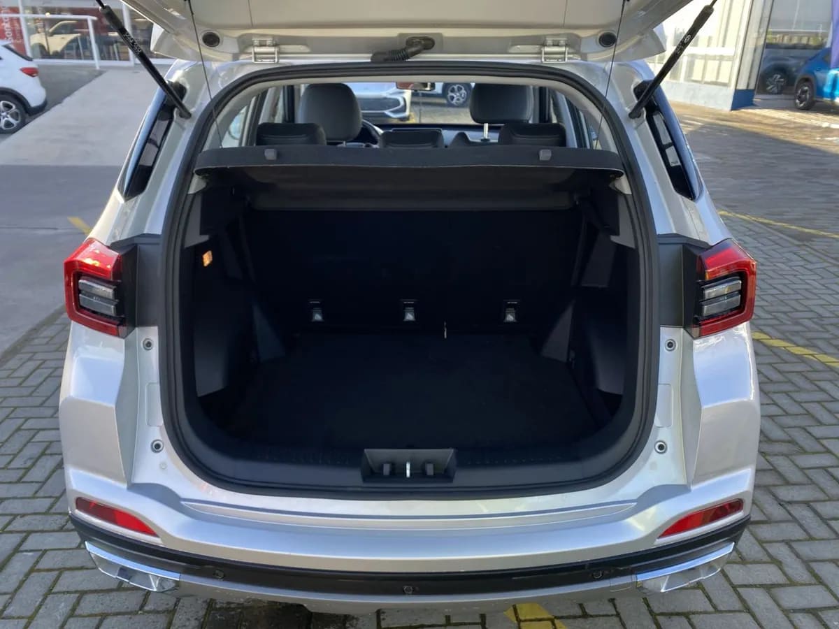 Chery Tiggo 3 Pro 1.5t Glx 4x2 Mt 5p año 2025
