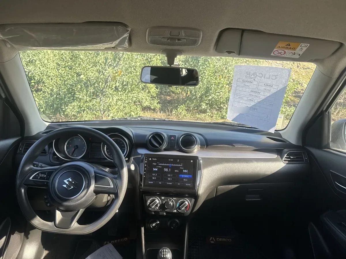 Suzuki Swift 1.2 Gl 4x2 Hb Mt 5p año 2024
