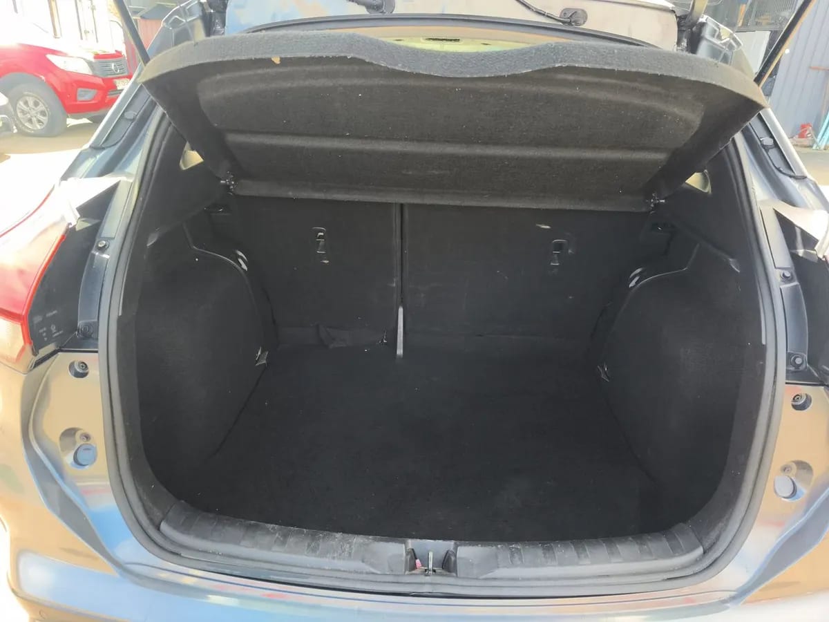 Nissan Kicks 1.6 Sense 4x2 Mt 5p año 2022