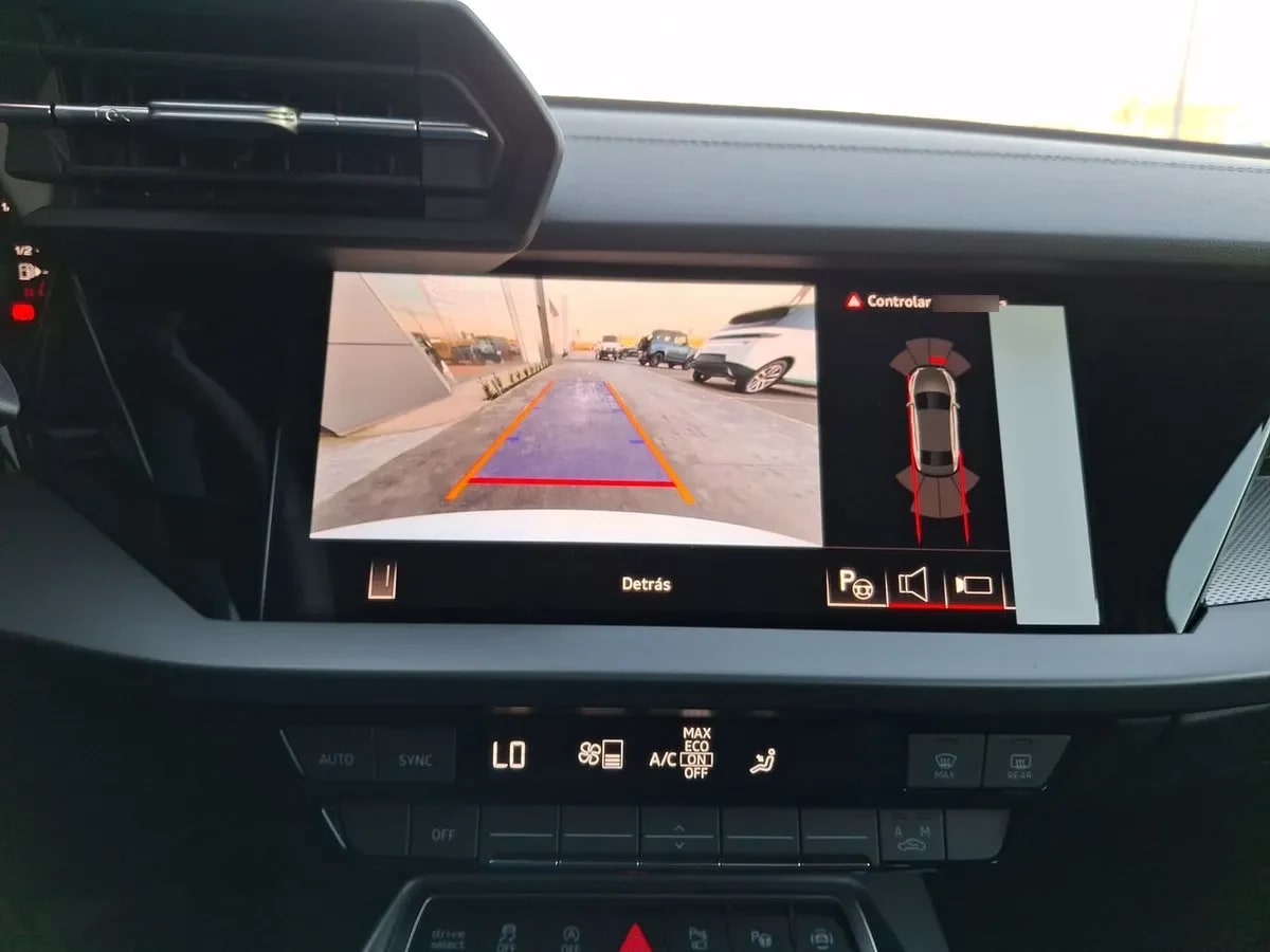 Audi A3 1.4 Tfsi Fl 35 Pi 4x2 Sdn At 4p año 2026