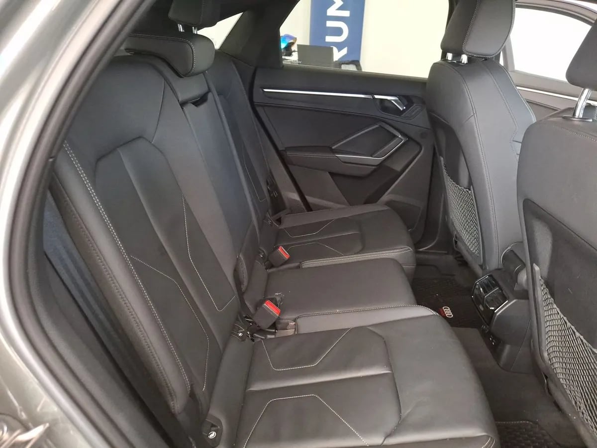 Audi Q3 1.4 35 Tfsi Sportback Sport 4x2 S-Tronic At 5p año 2025