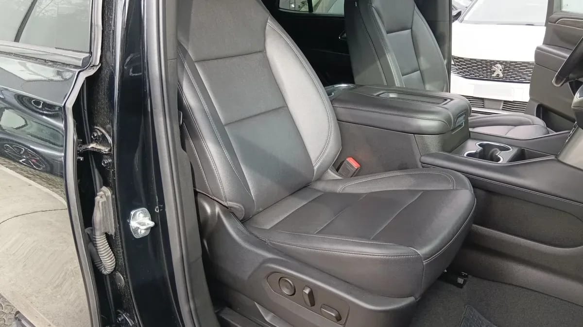 Chevrolet Tahoe 5.3 Z71 4x4 At 5p año 2023
