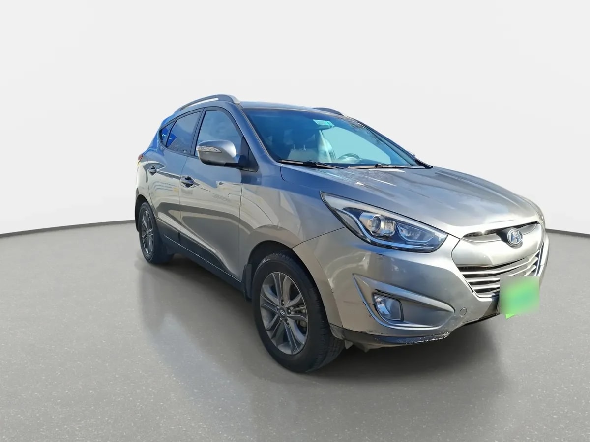Hyundai Tucson 2.0 Gl Crdi Diesel 4wd Lm Pe At 5p año 2016