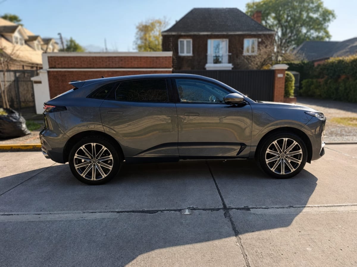 Changan Uni-K Elite 4x4 año 2024