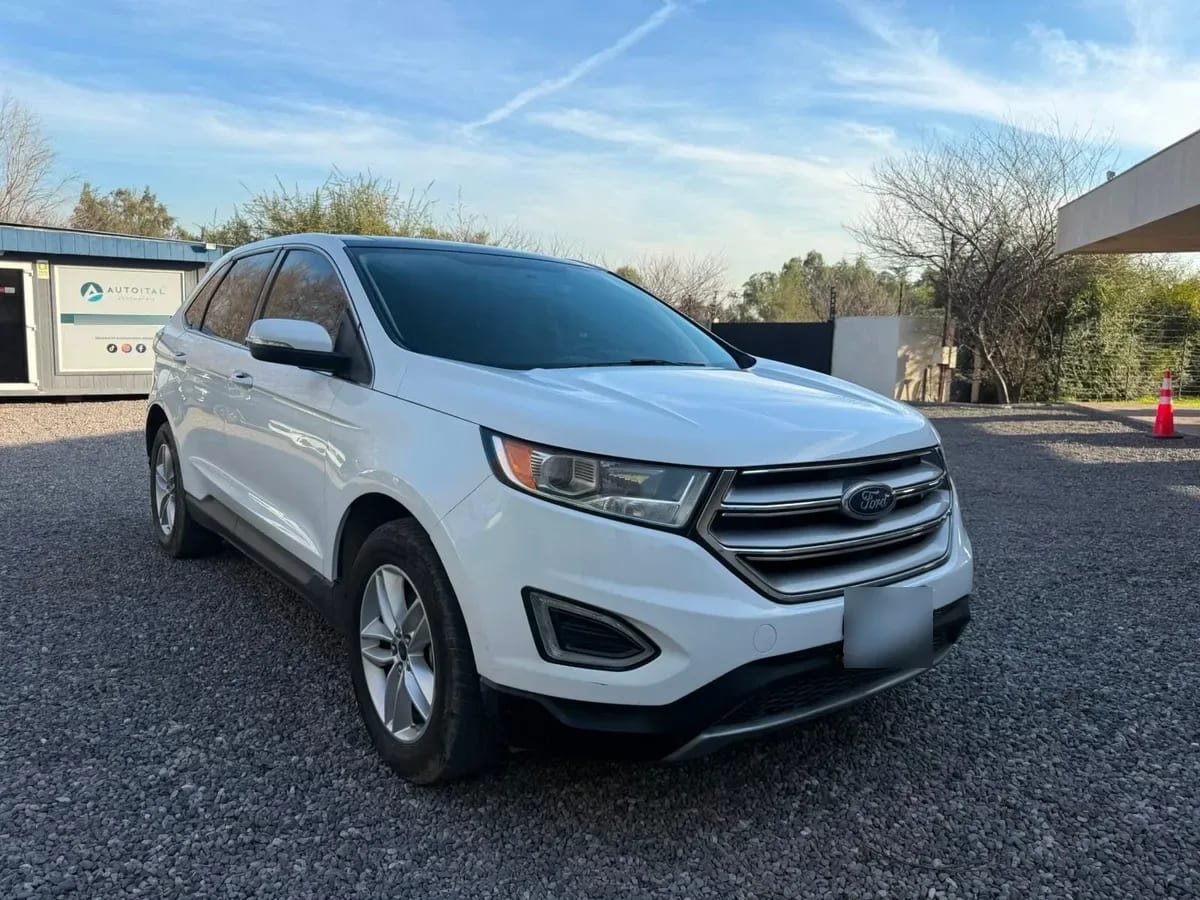 FORD EDGE 3.5 Sel At 4x4 año 2017