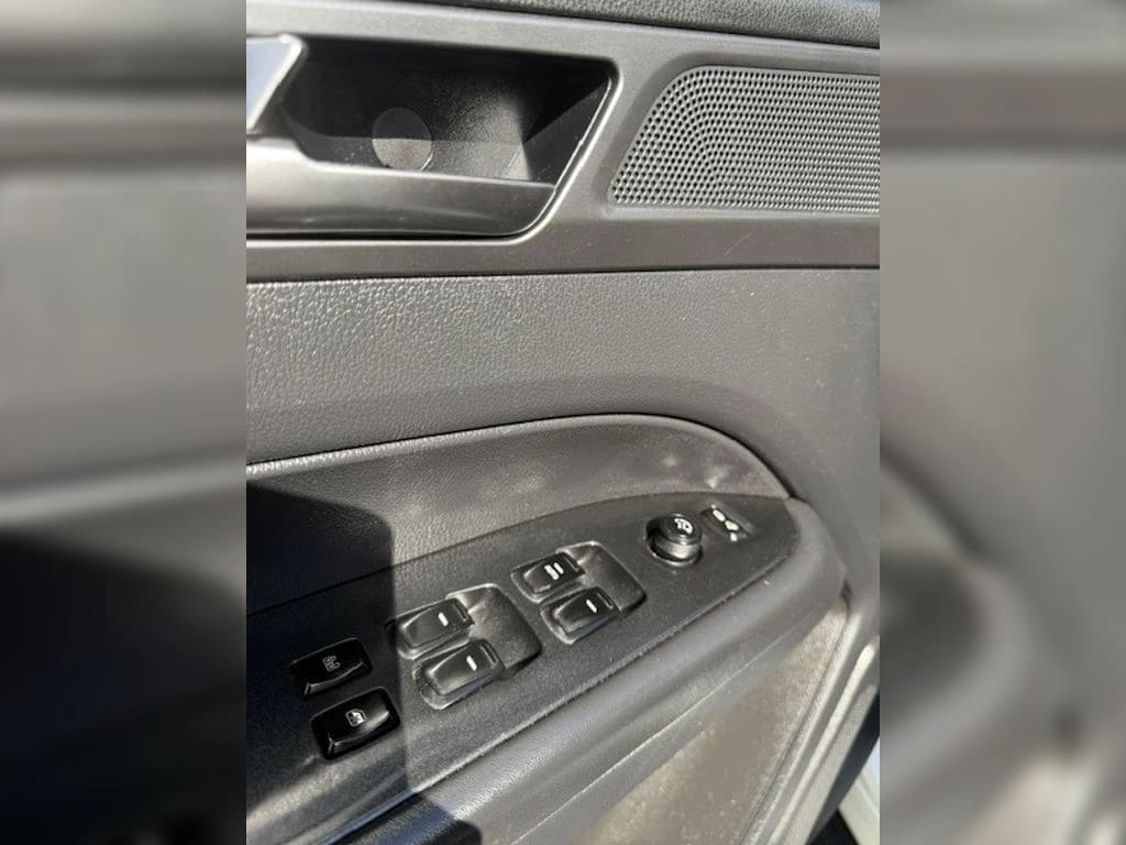 Ssangyong Grand Musso 2.2 Td Grand Glx Diesel 4x4 At6 4p año 2025
