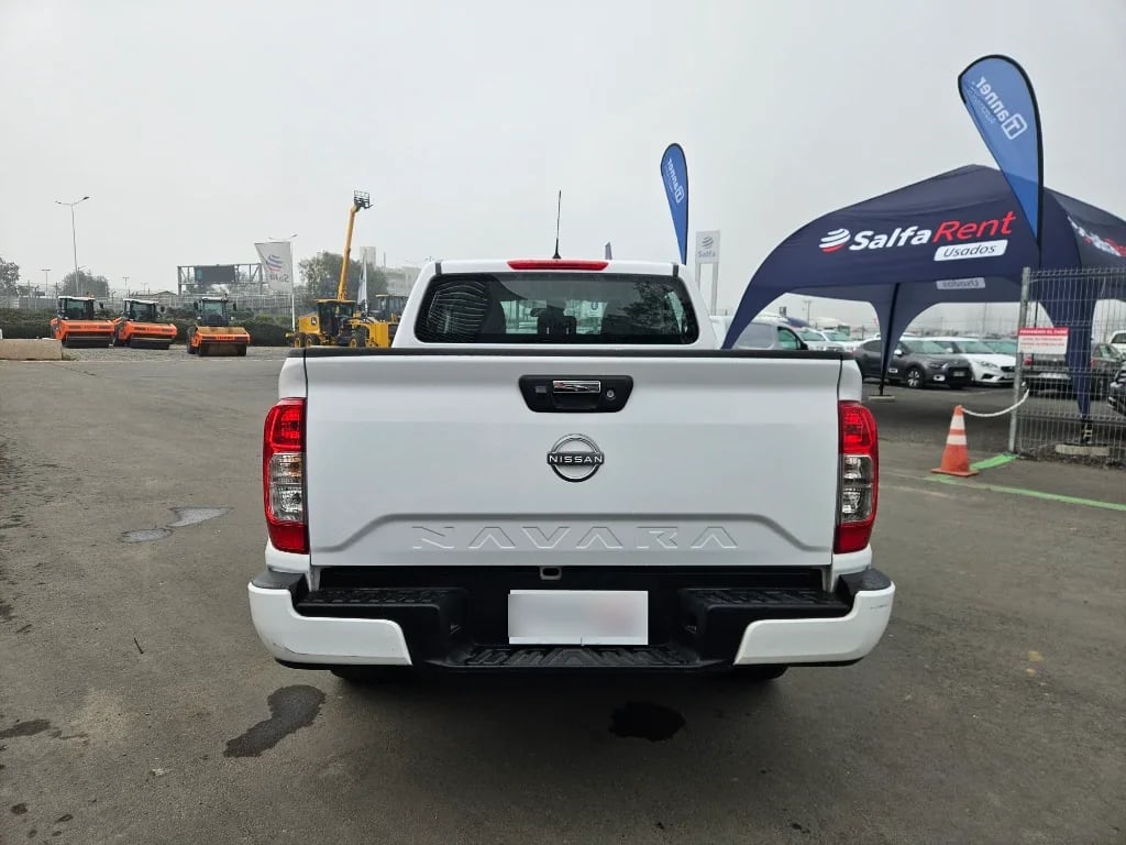 Nissan Navara Dc 4x2 2.3tdi Xe año 2023