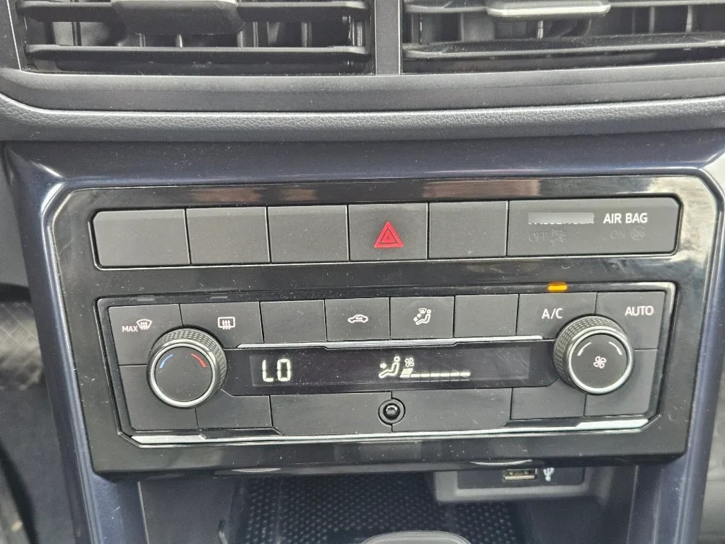 Volkswagen T-Cross 1.0 Tsi At Comfortline año 2022