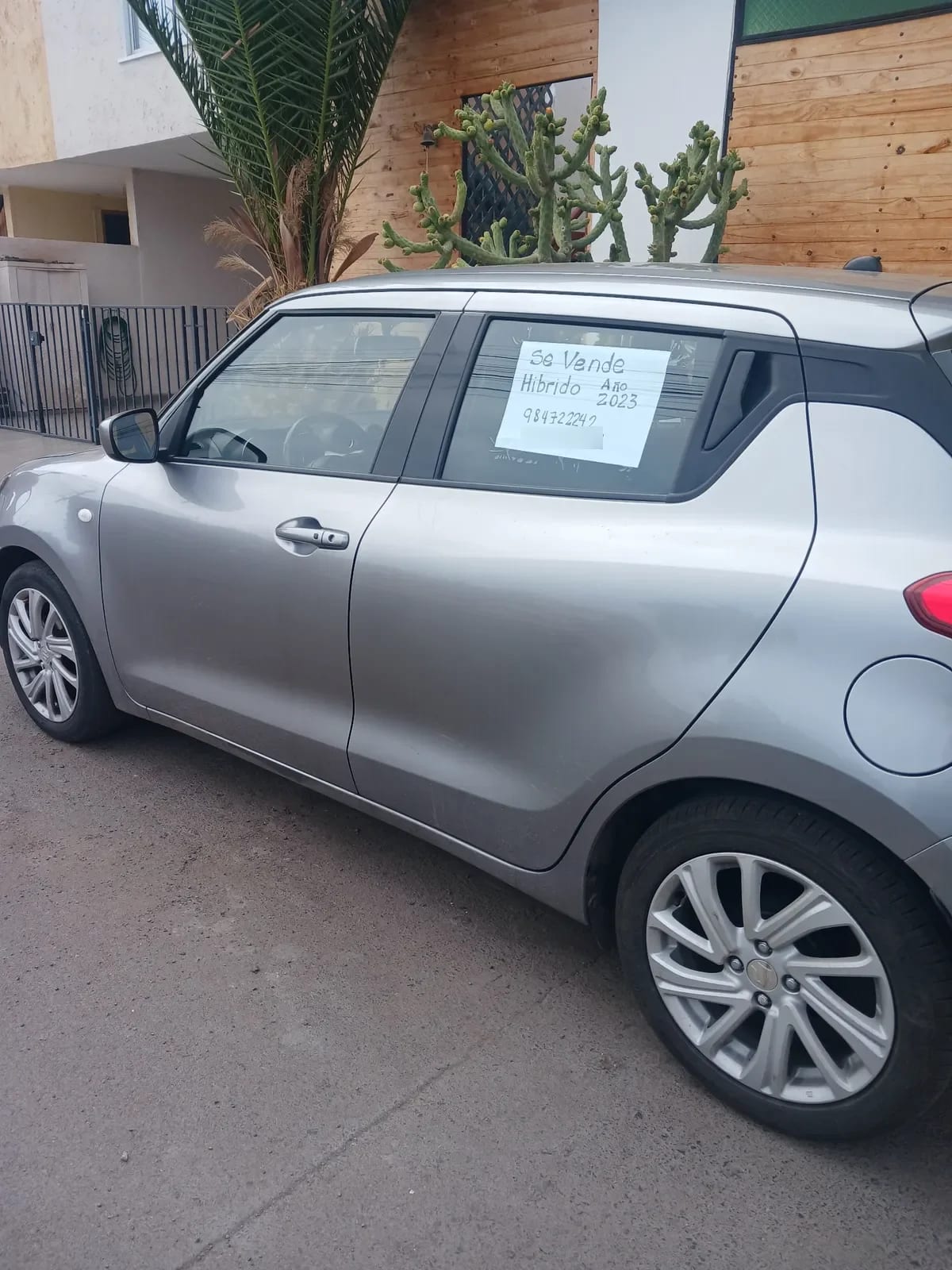 SUZUKI SWIFT 1.2 Gl Mt año 2023