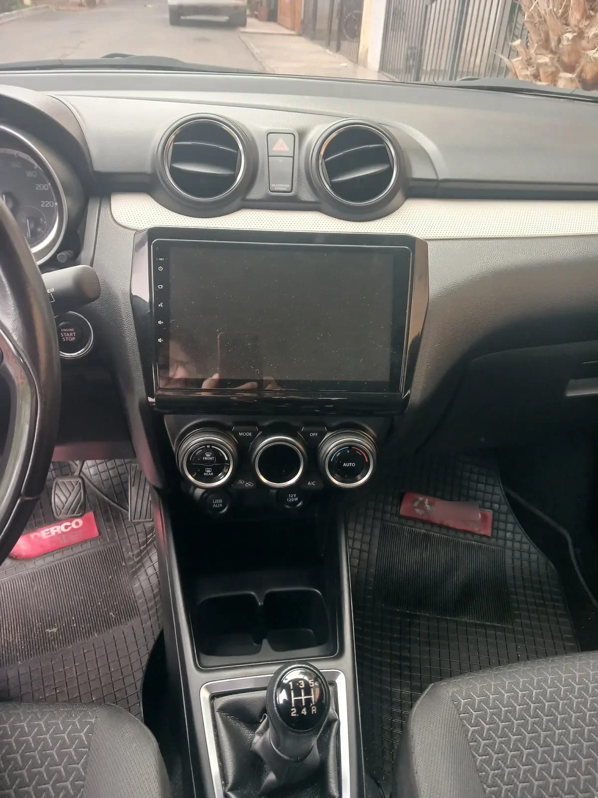 SUZUKI SWIFT 1.2 Gl Mt año 2023