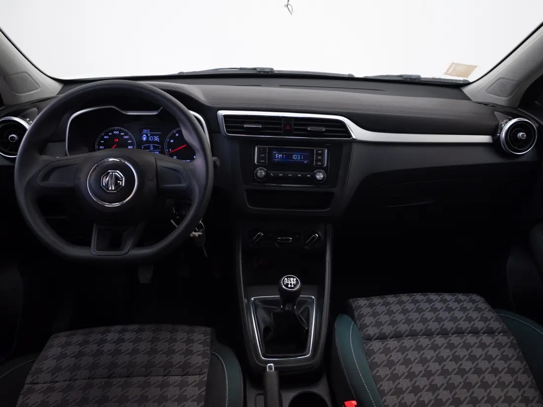 MG Zs 1.5 Std Mt año 2021