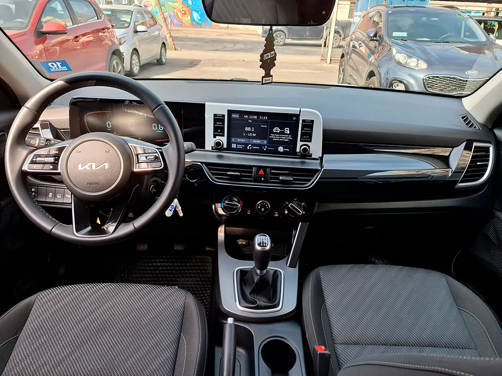 Kia Seltos Ex 1.5l 6mt año 2024