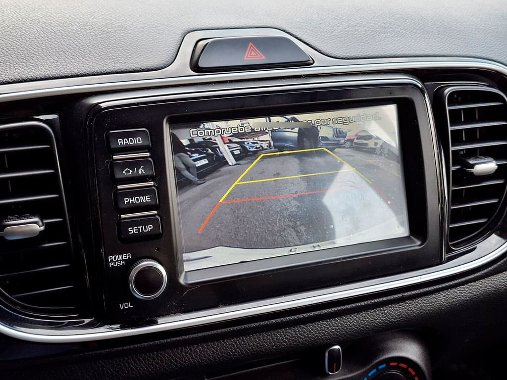 Kia Soluto Lx 1.4l 5mt G Ll año 2025