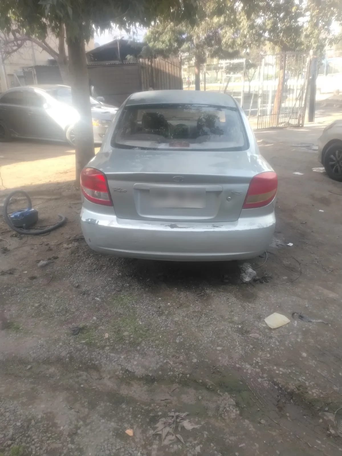Kia Rio Ii 1.5 Rio Ii Rsdh Mt año 2004