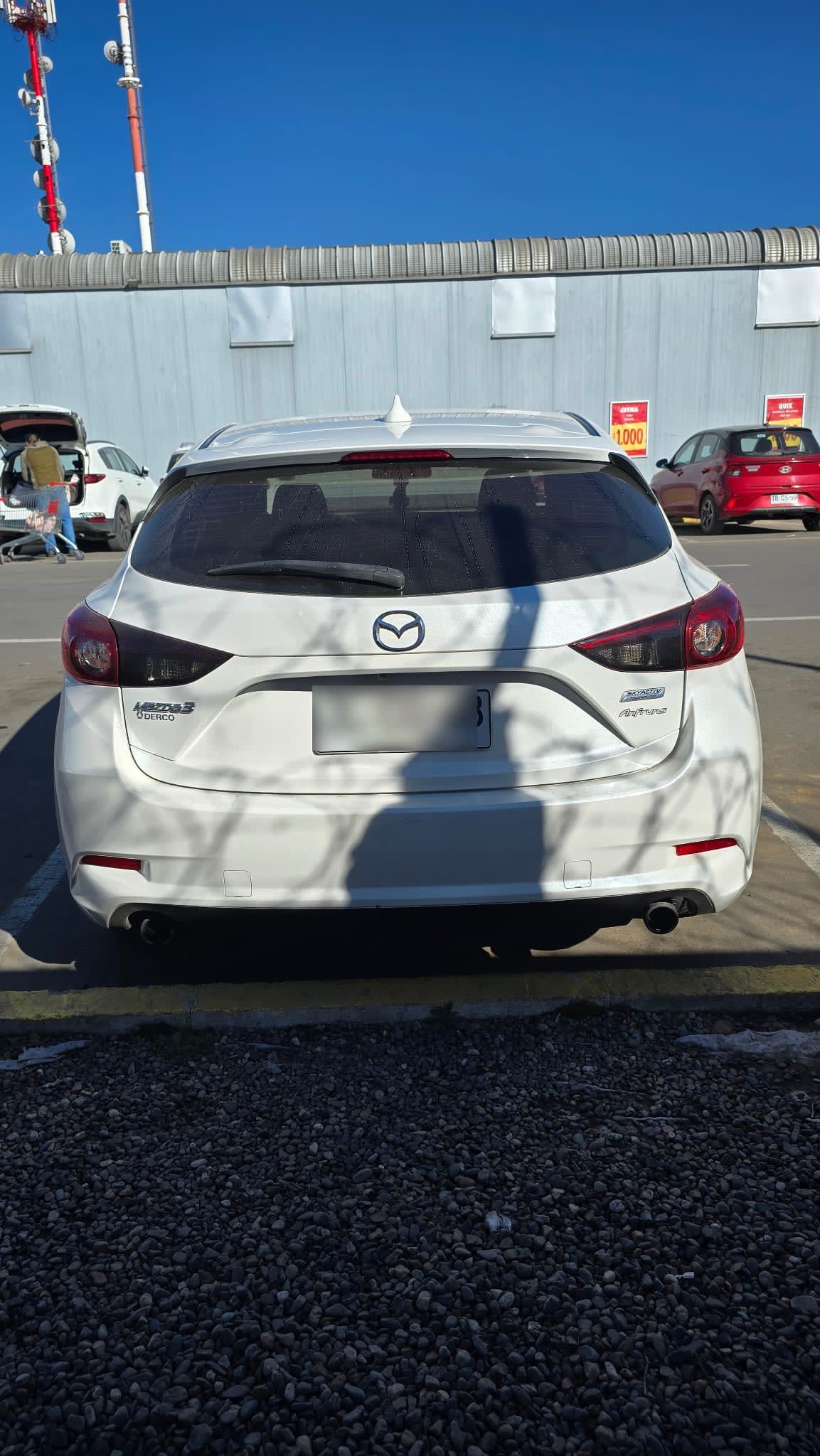 MAZDA MAZDA3 2.0l V Mt año 2017