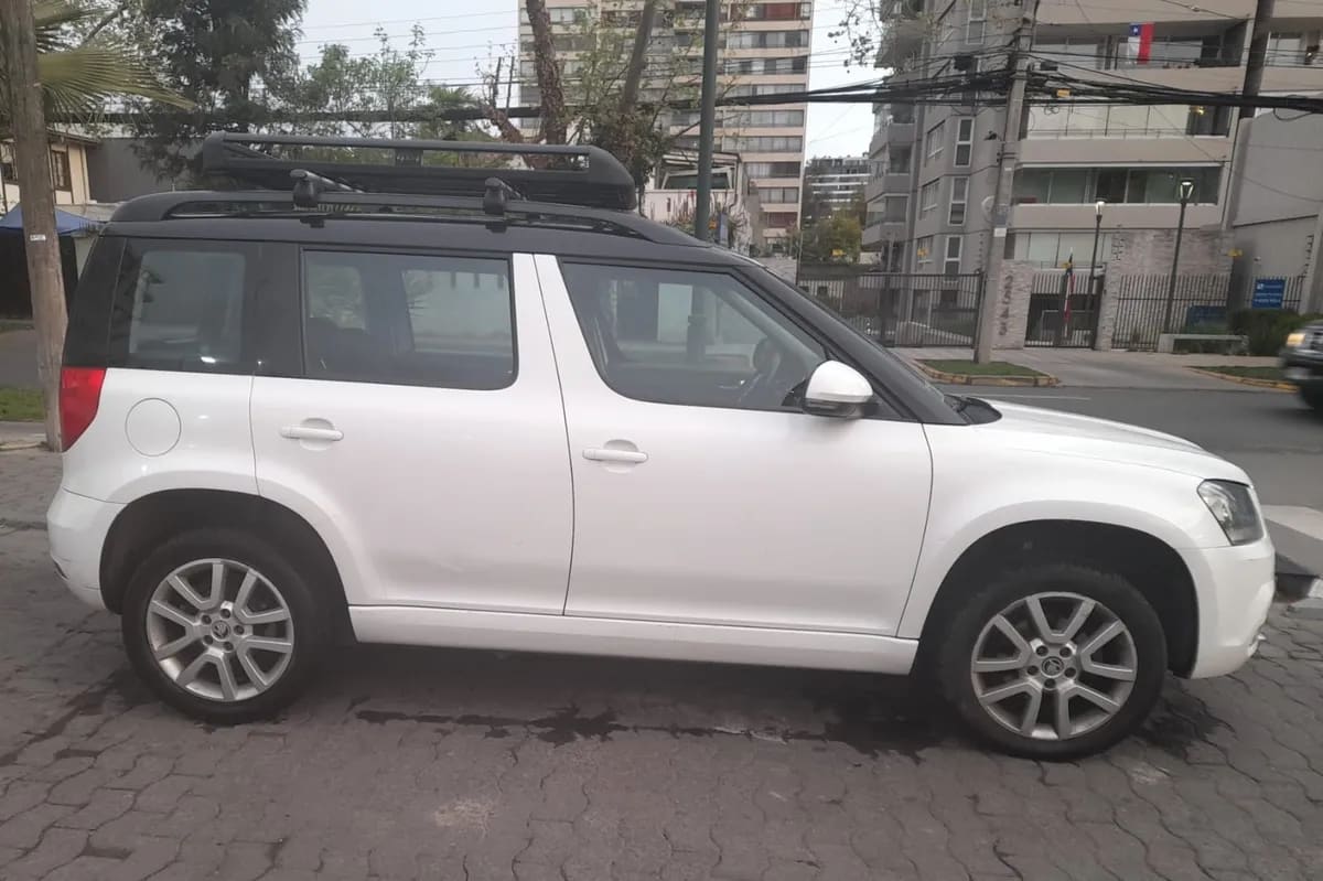 SKODA YETI 1.2 Tsi Fl Elegance Dsg7 At año 2016