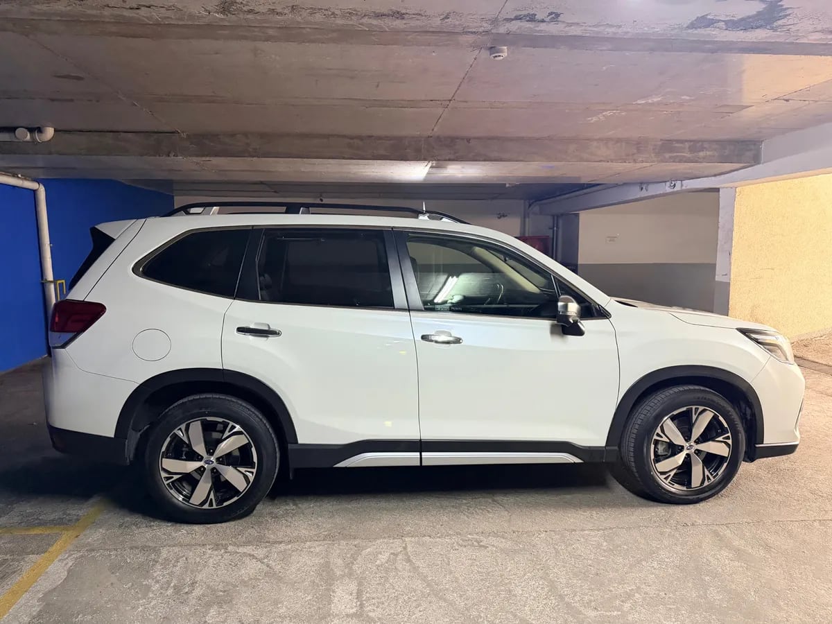 SUBARU FORESTER 2.0 Awd Limited Es At 4x4 año 2020