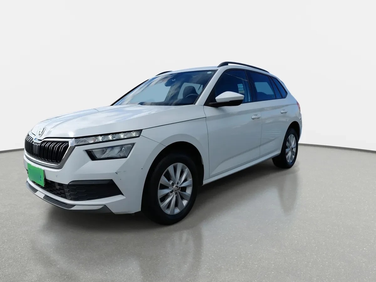 Skoda Kamiq 1.0 Tsi Ambition 4x2 At 5p año 2023