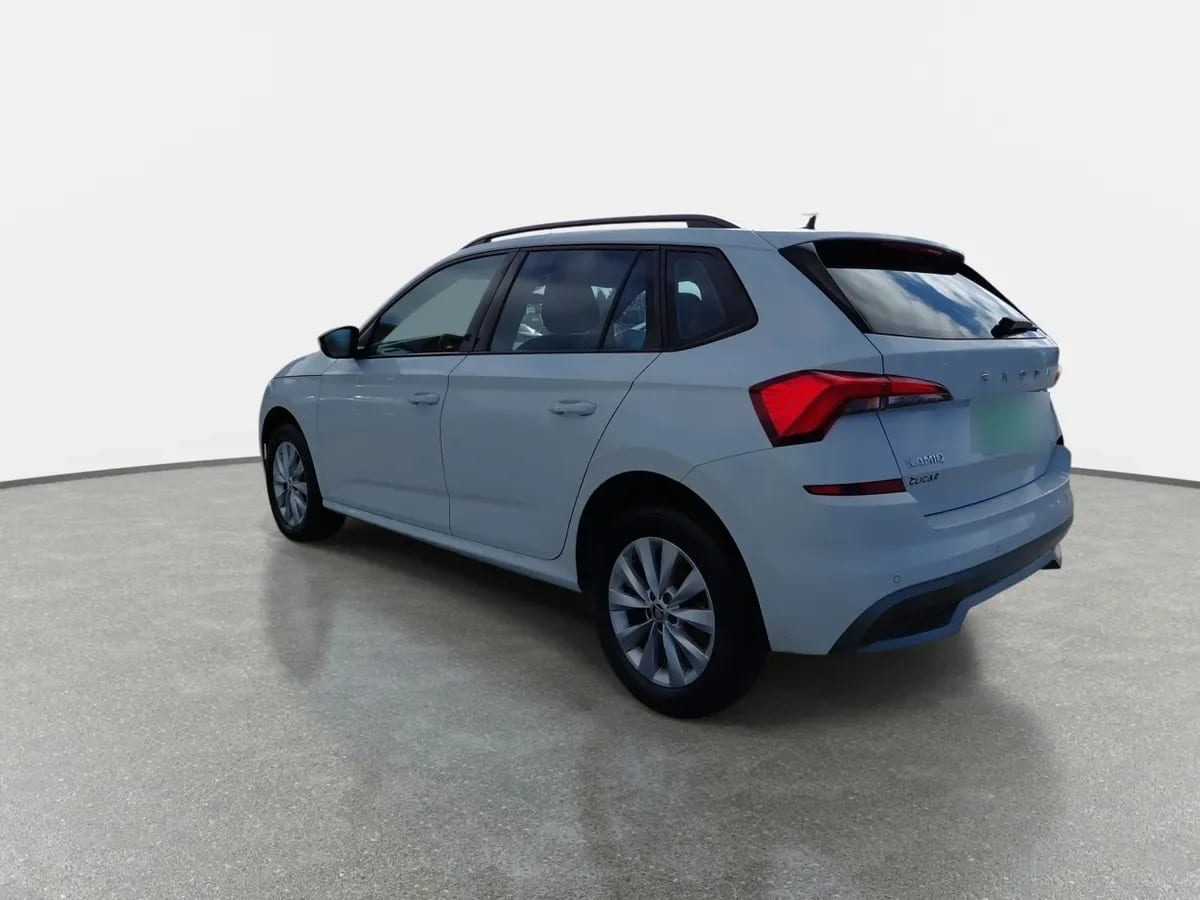 Skoda Kamiq 1.0 Tsi Ambition 4x2 At 5p año 2023
