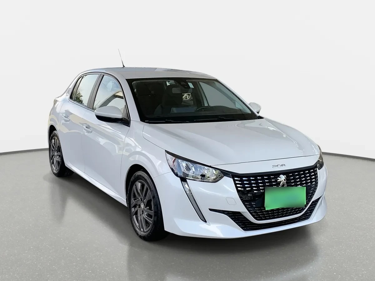 Peugeot 208 1.2 Active Pack Puretech 4x2 75 Mt 5p año 2021