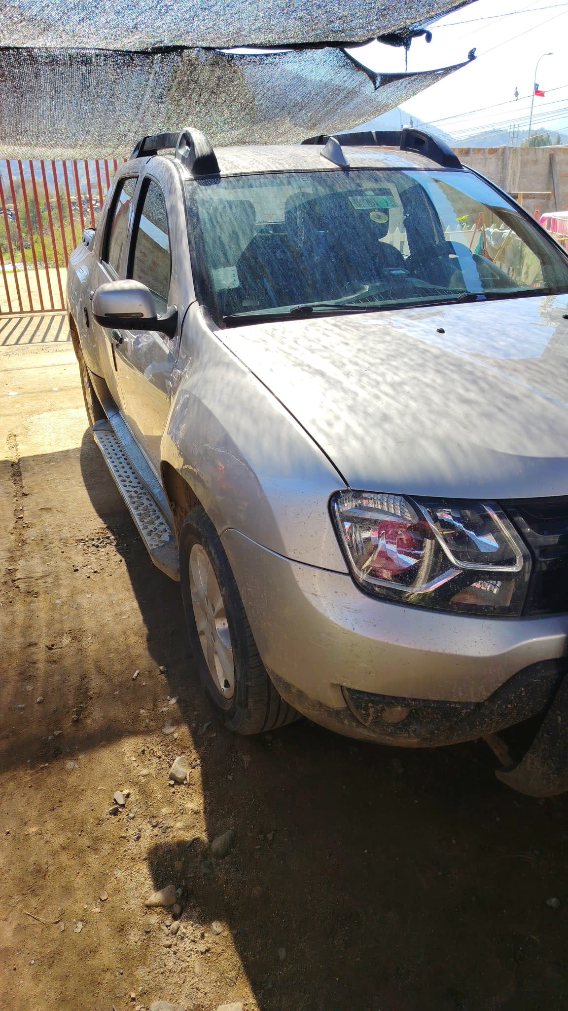 RENAULT OROCH 1.6 Zen Cd Mt año 2019