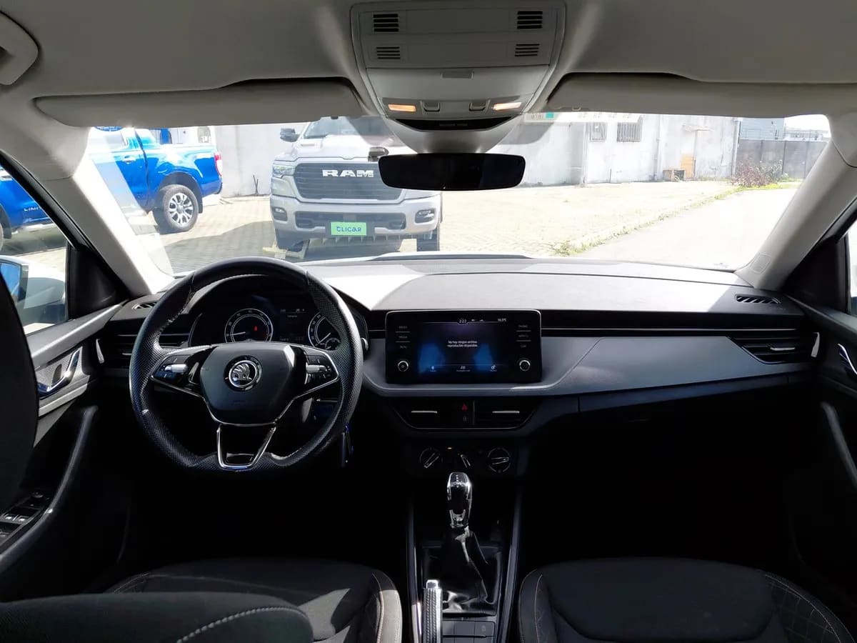 Skoda Kamiq 1.0 Tsi Ambition 4x2 At 5p año 2023