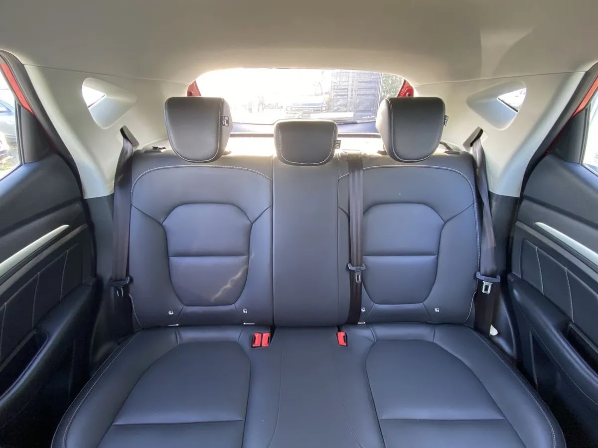 MG Mg Zs 1.5 Comfort 4x2 Mt 5p año 2020