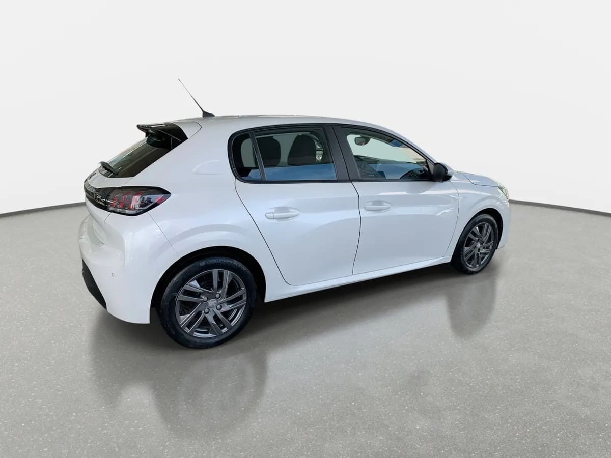 Peugeot 208 1.2 Active Pack Puretech 4x2 75 Mt 5p año 2021