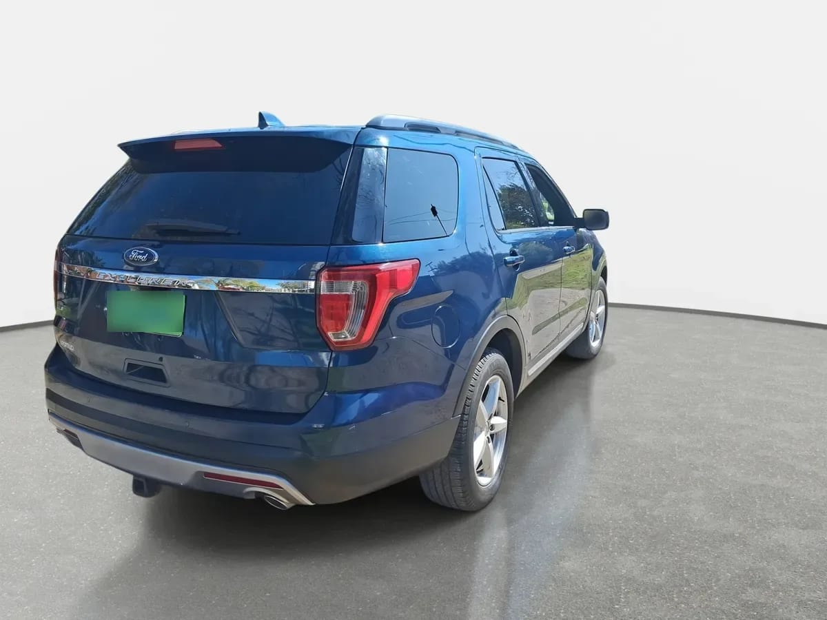 Ford Explorer 3.5 Xlt 4wd 3 Corridas At 5p año 2017