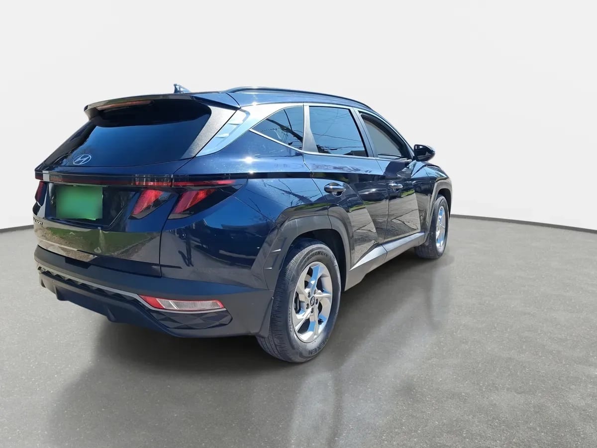 Hyundai Tucson 2.0 Nx4 Plus 2wd At 5p año 2023