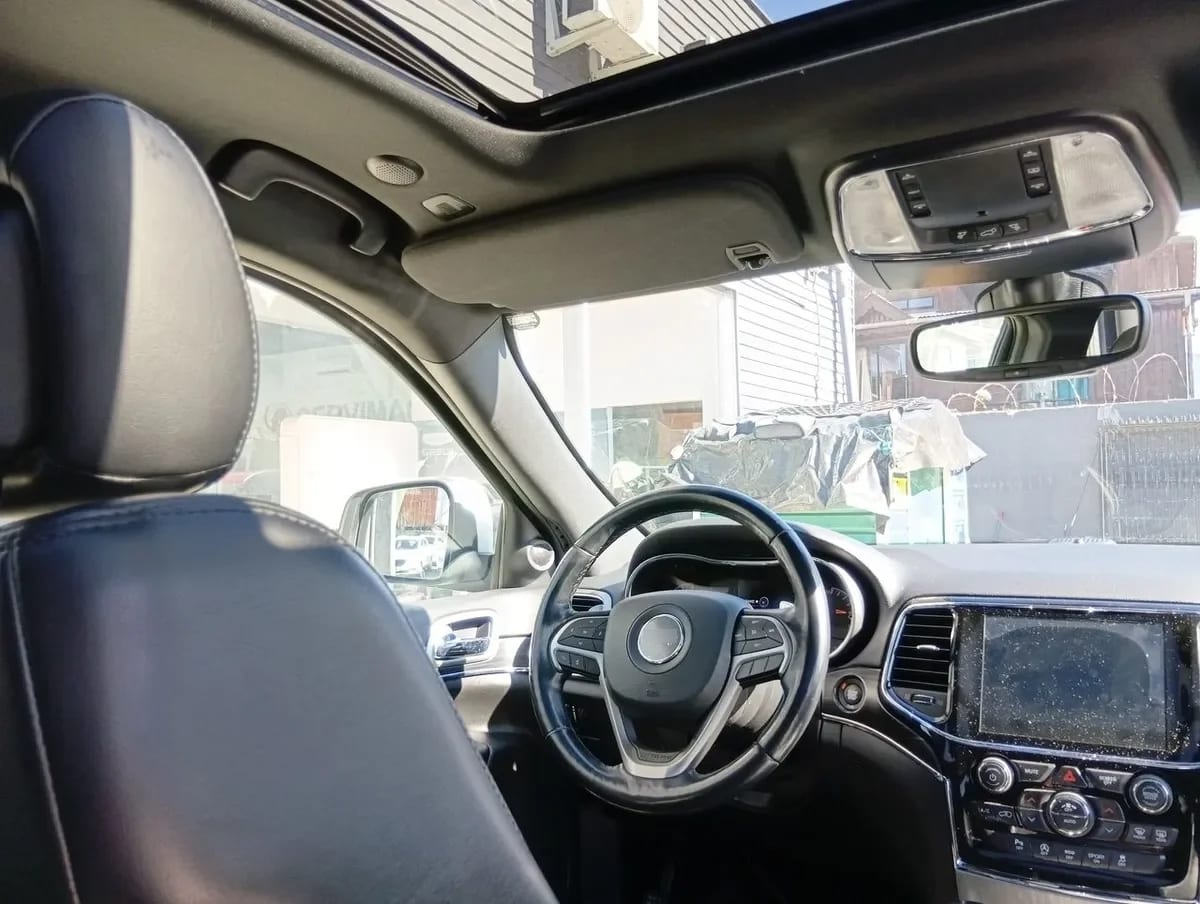 Jeep Grand Cherokee 3.6 Limited Lx 4wd At 5p año 2021