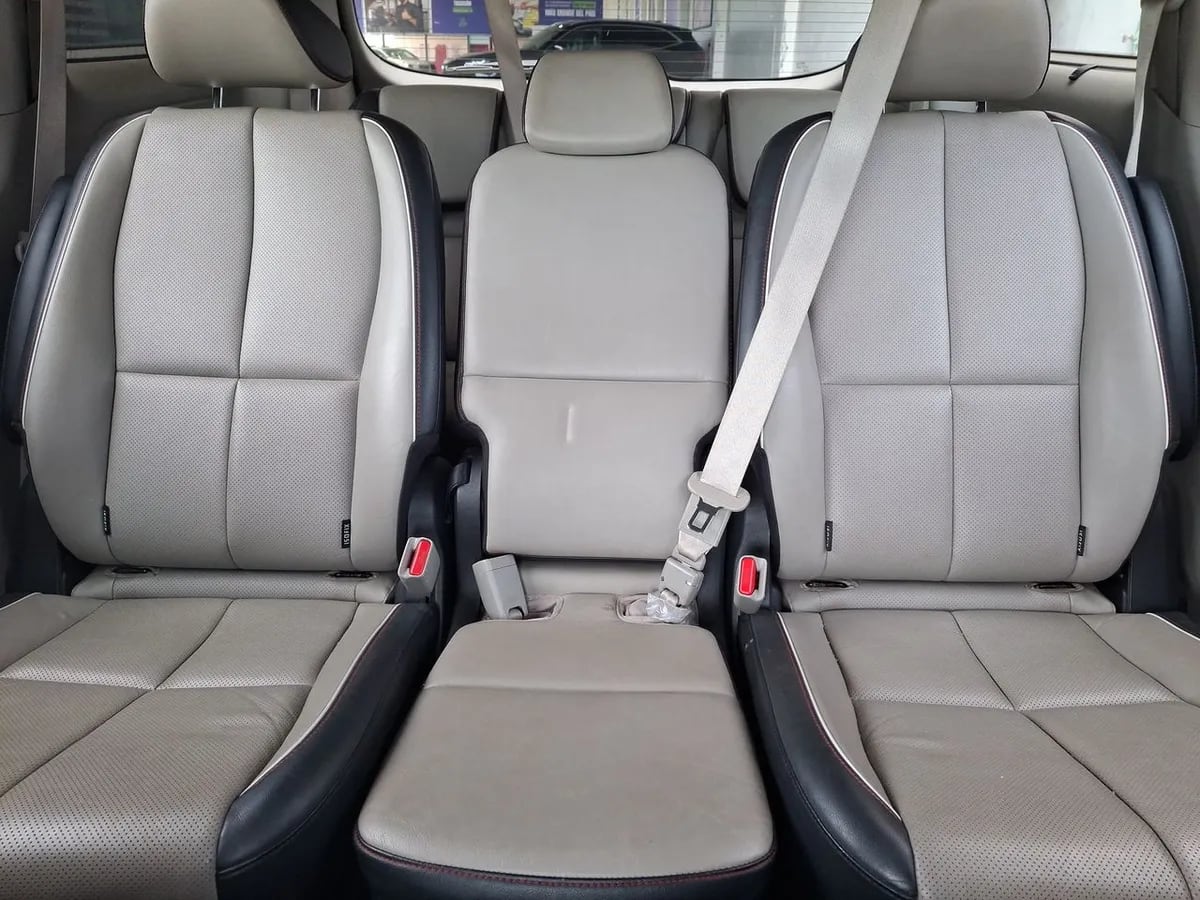 Kia Grand Carnival 2.2 Ex Limited Diesel 4x2 8at 5p año 2020