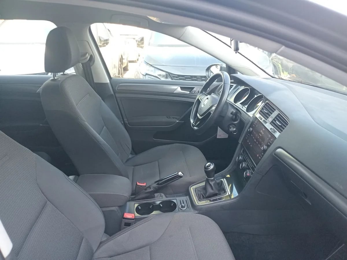 Volkswagen Golf 1.6 4x2 Hb Mt 5p año 2018