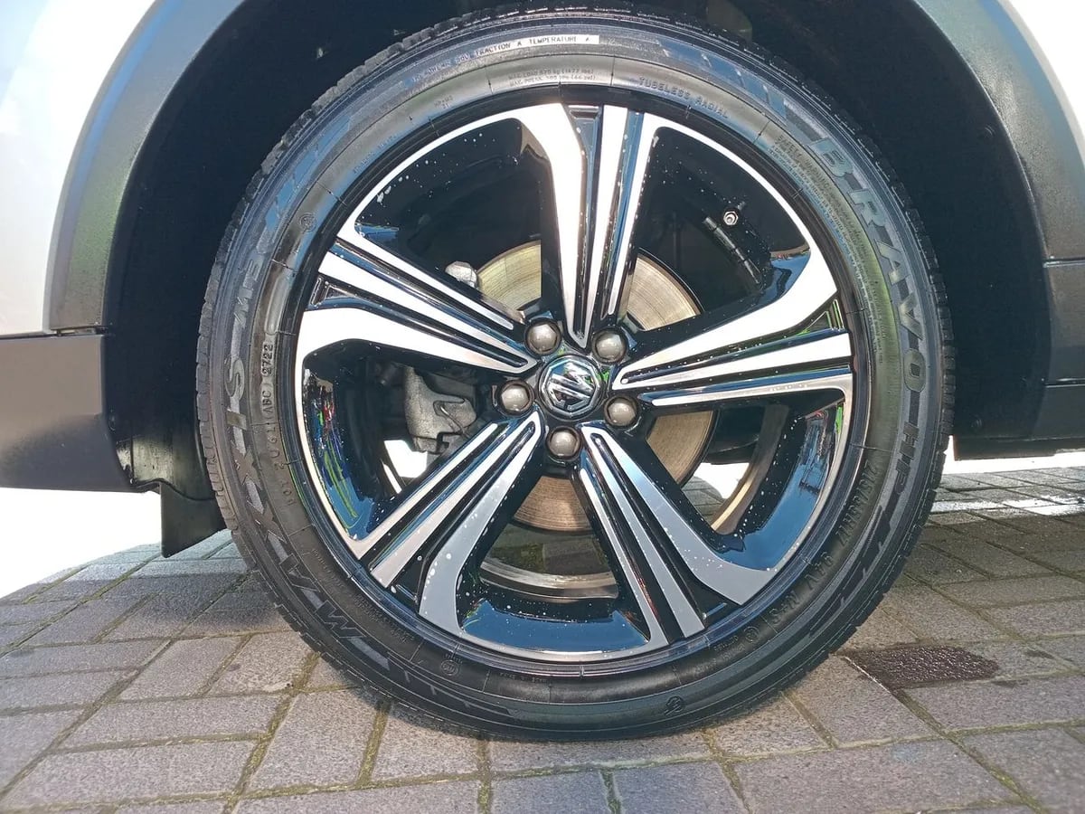 MG Mg Zx 1.5 Dlx 4x2 Cvt At 5p año 2023