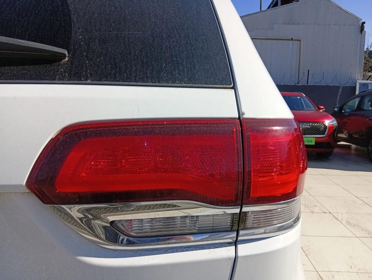 Jeep Grand Cherokee 3.6 Limited Lx 4wd At 5p año 2021