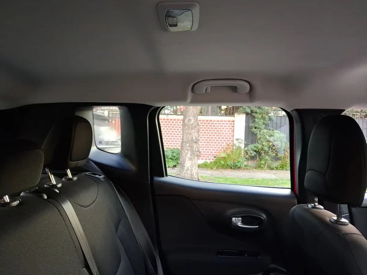 Jeep Renegade 1.8 Sport Lx 4x2 Mt 5p año 2023