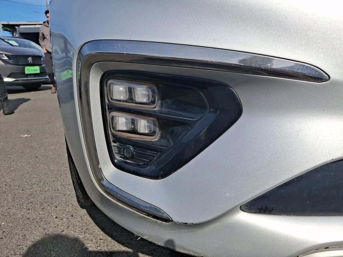 Kia Grand Carnival 2.2 Ex Limited Diesel 4x2 8at 5p año 2020